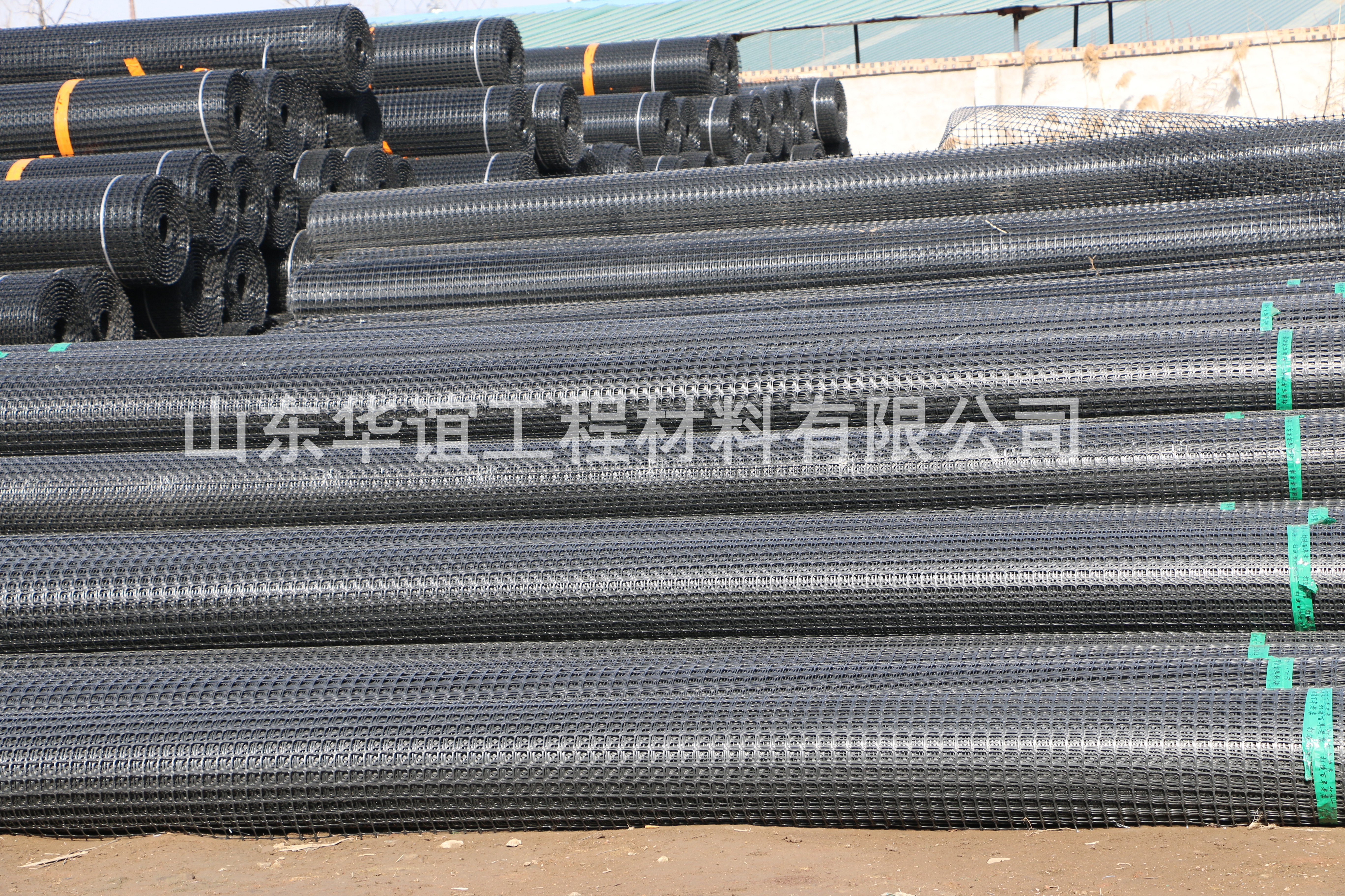 福建雙向塑料格柵復(fù)合碎石墊層軟基處理施工要點(diǎn)