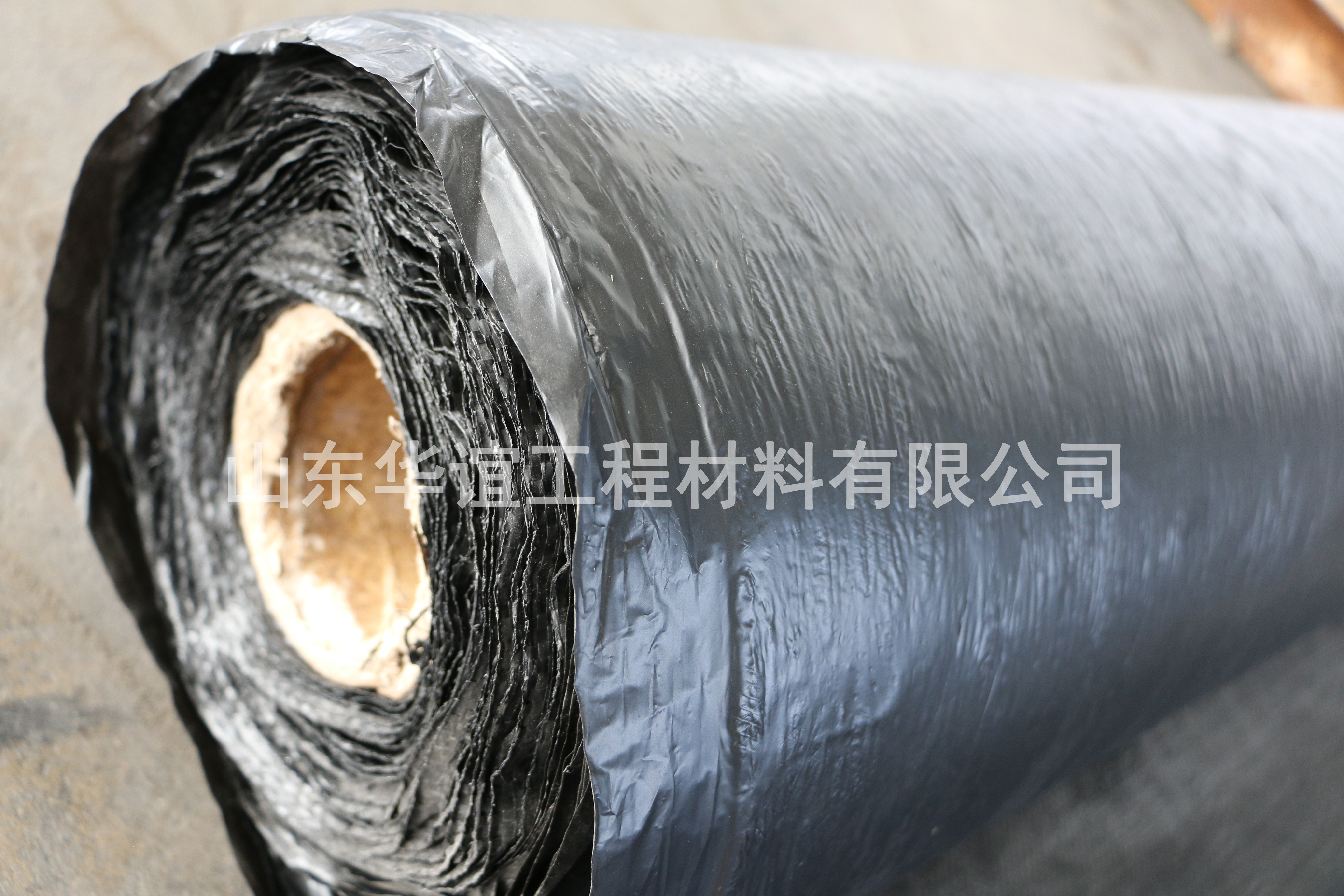 路面xiu復(fù)施工優(yōu)勢盤點(diǎn)及浙江抗裂貼的實(shí)際應(yīng)用