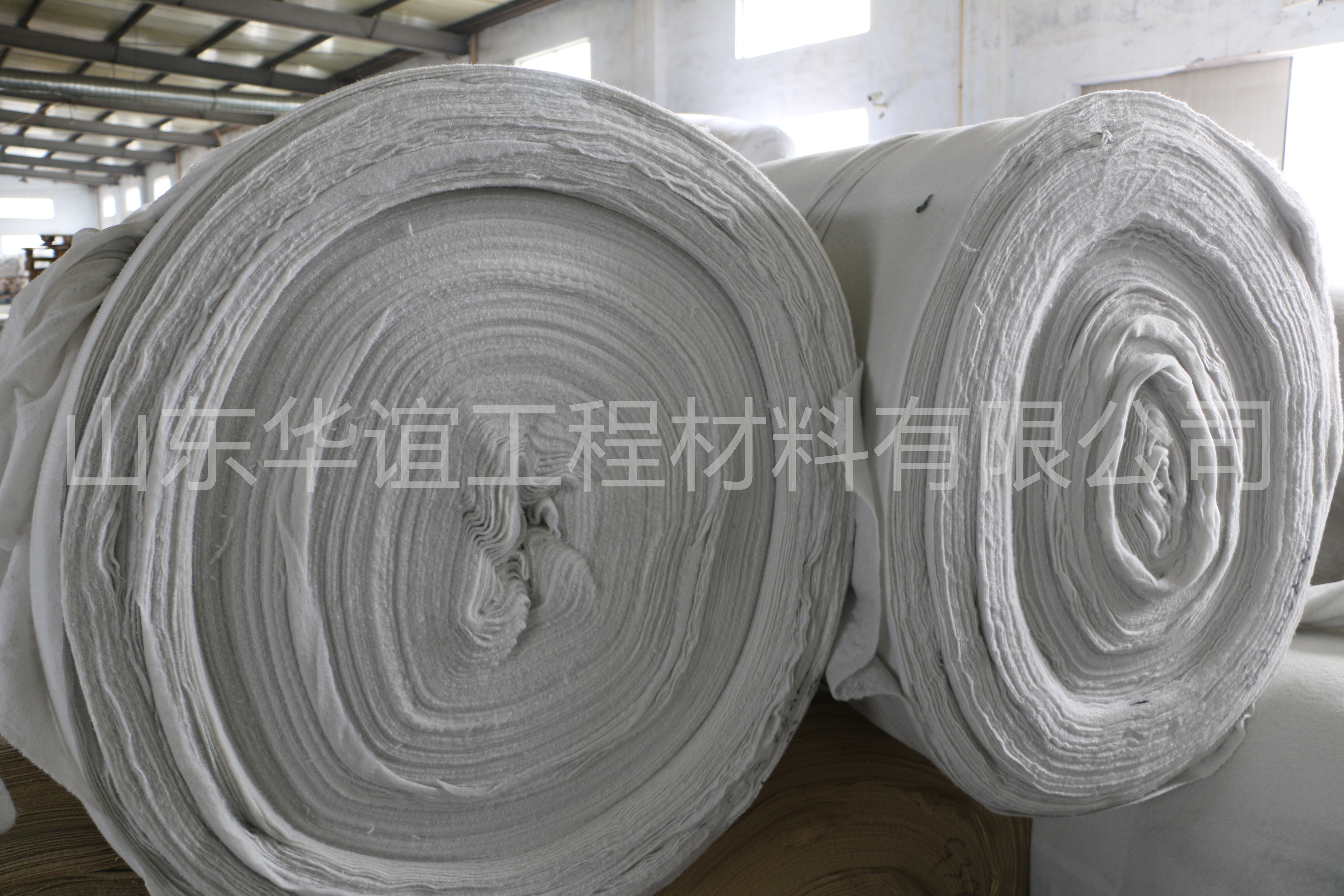 河北短絲土工布的施工需要特別注意哪些來提高利用率？