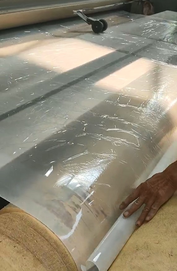 江蘇EVA防水板在哪個季節(jié)施工比較好？